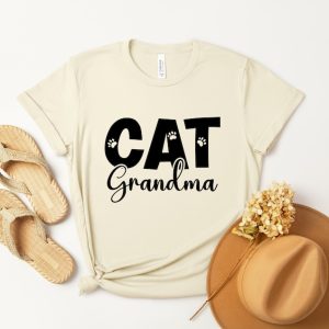 Cat Grandma T-Shirt, Funny Cat Mama Gift